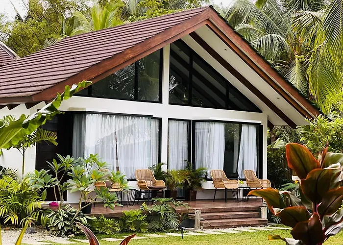Amila Dive Beach Resort